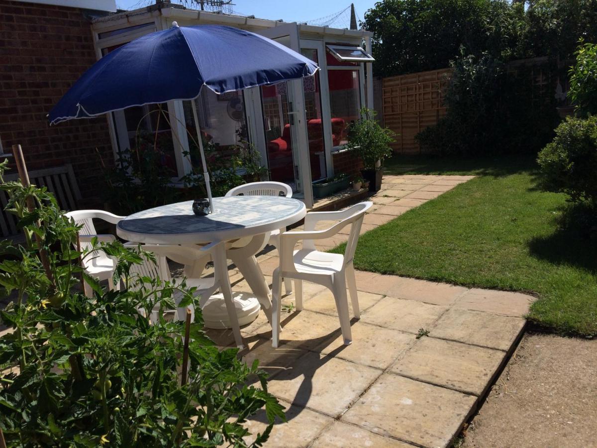 Safe Haven 1 Bed Bungalow Peacehaven Экстерьер фото