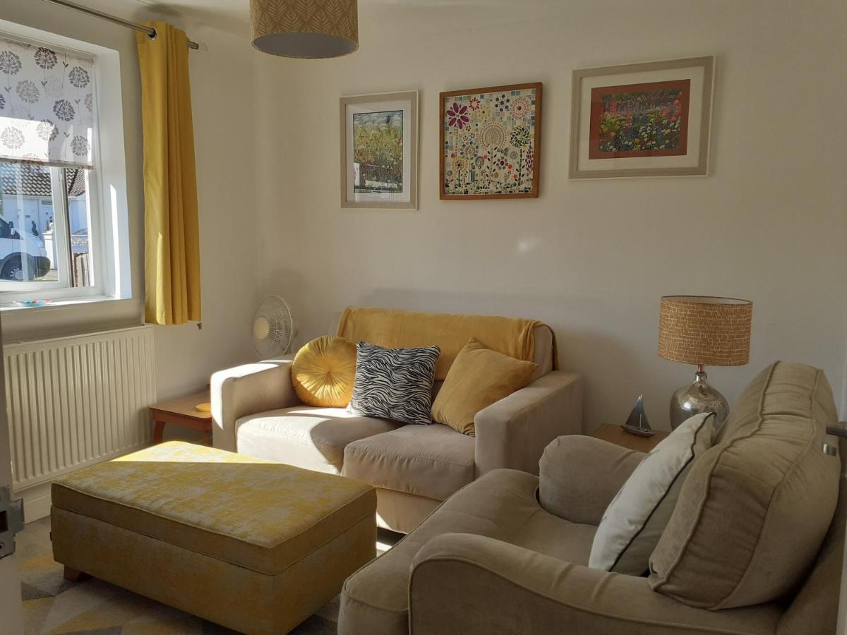 Safe Haven 1 Bed Bungalow Peacehaven Экстерьер фото