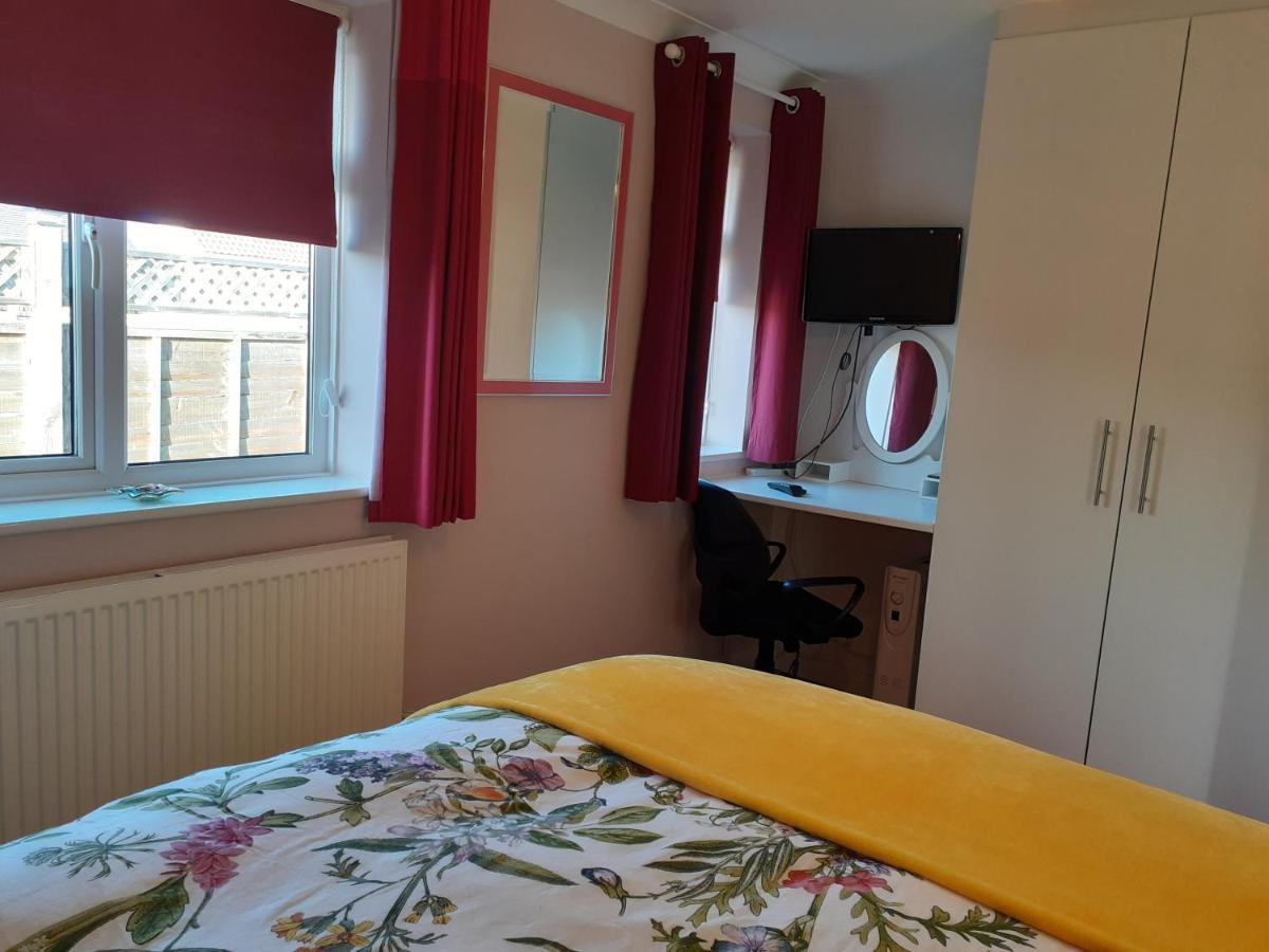 Safe Haven 1 Bed Bungalow Peacehaven Экстерьер фото